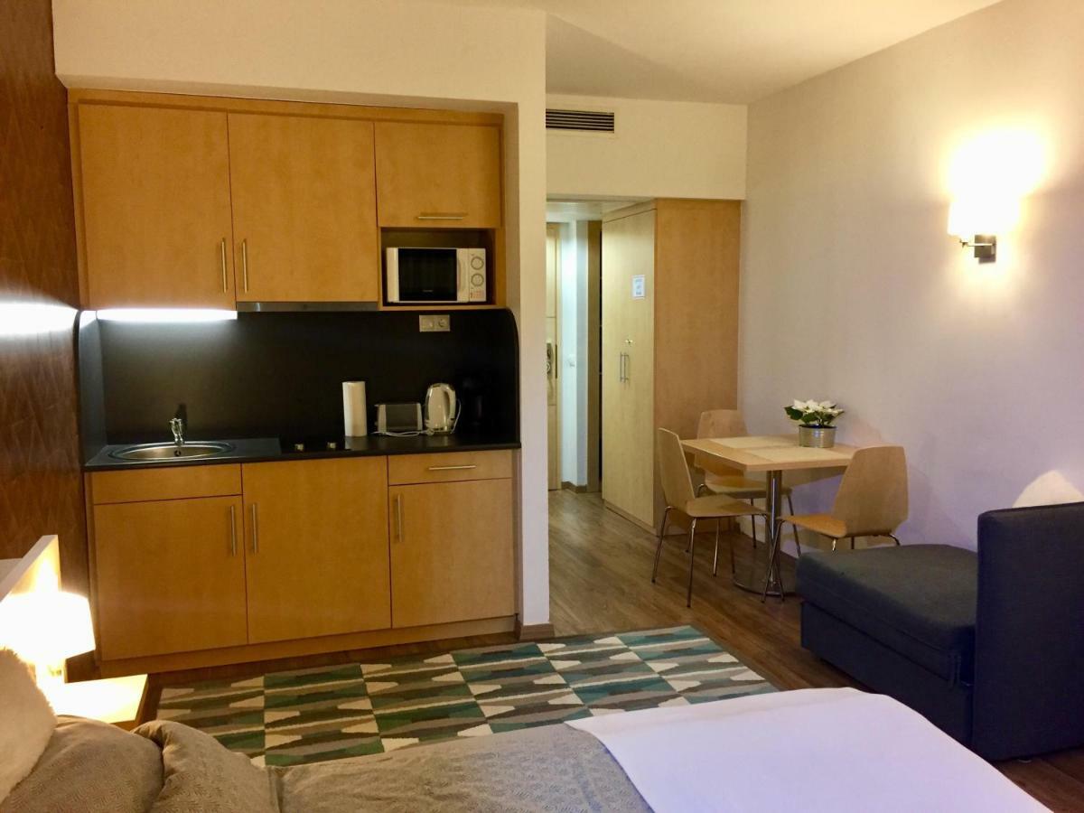 Fuered Central Apartman Balatonfured Bagian luar foto